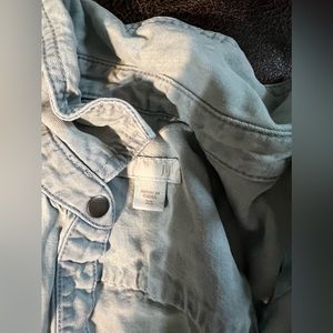 XS Button up Jean jacket. Fits more like a S-M